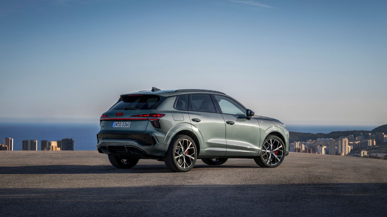 1750156132-Audi Q3 